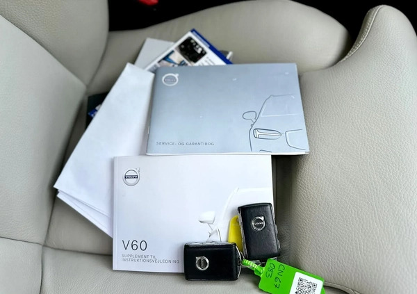 Volvo V60 cena 99900 przebieg: 167502, rok produkcji 2019 z Brzozów małe 631
